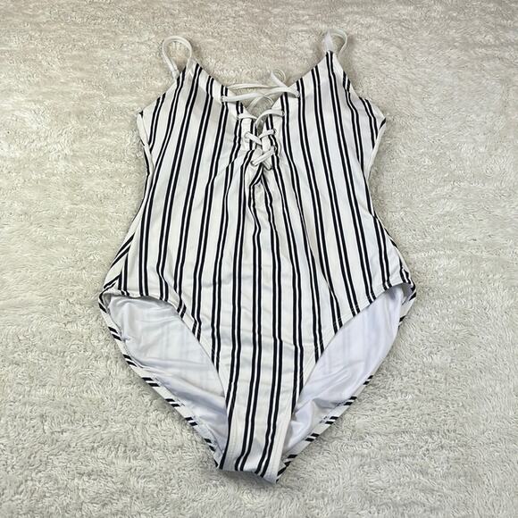 Nautica lace up front striped one piece swimsuit, size XL - Picture 1 of 11